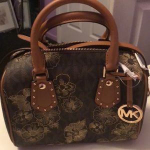 Michael Kors Aria